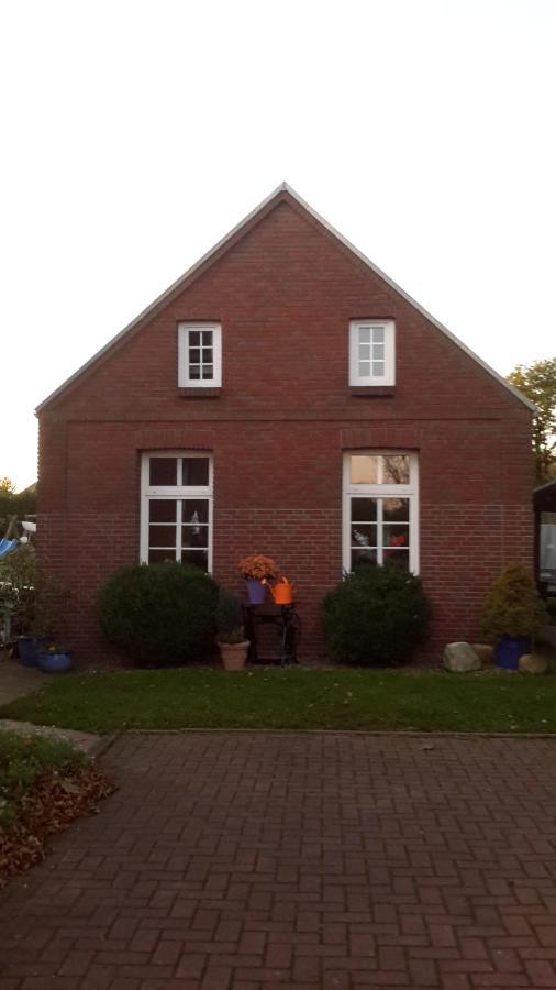 Sommerhaus Esens Exteriör bild